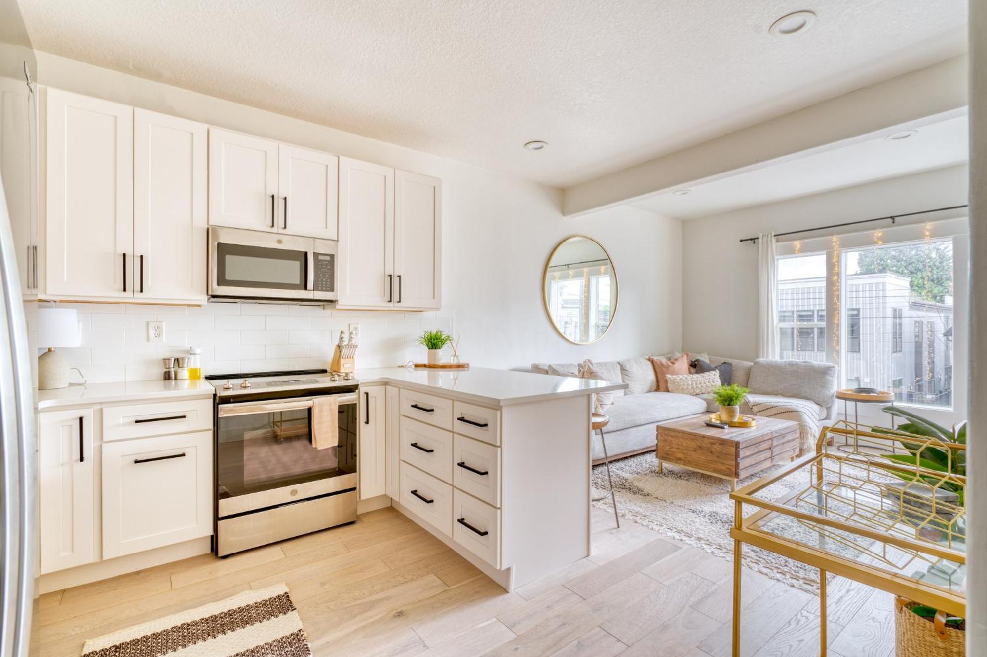 Stay Portland - Perfect Portland Farmhouse Loft - Breweries & Bars Экстерьер фото