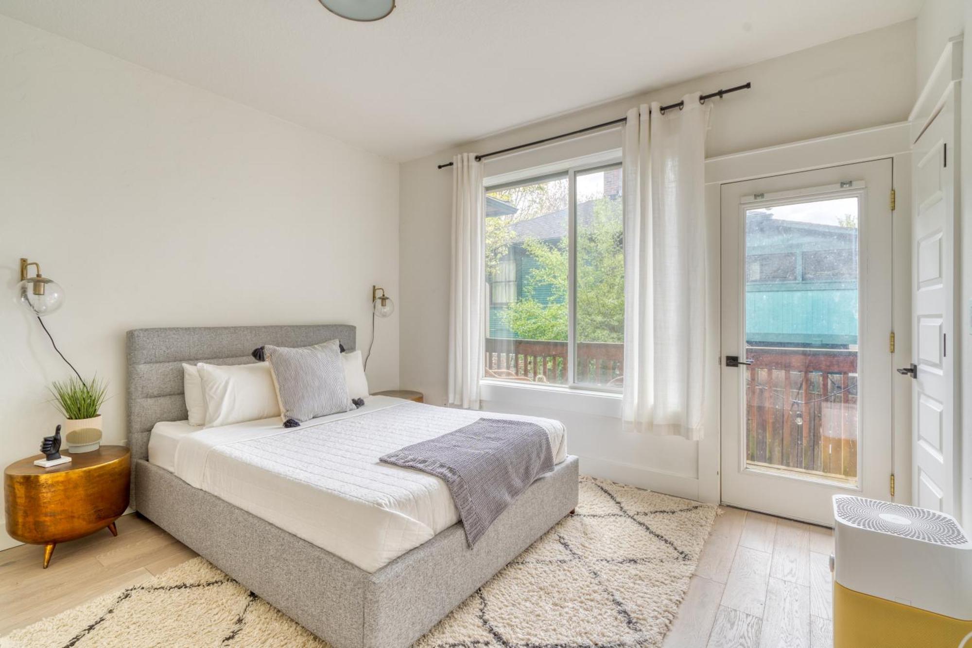 Stay Portland - Perfect Portland Farmhouse Loft - Breweries & Bars Экстерьер фото