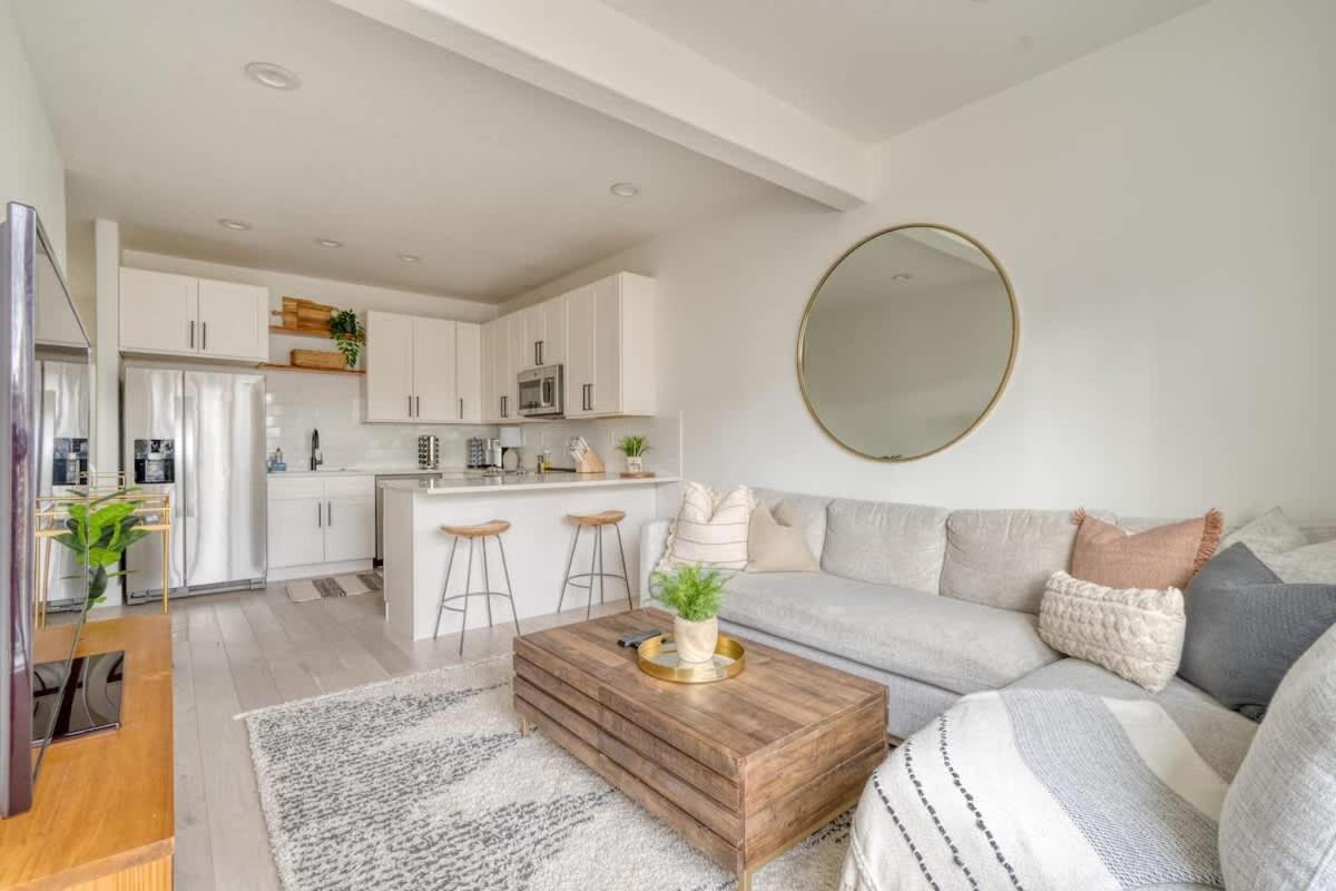 Stay Portland - Perfect Portland Farmhouse Loft - Breweries & Bars Экстерьер фото